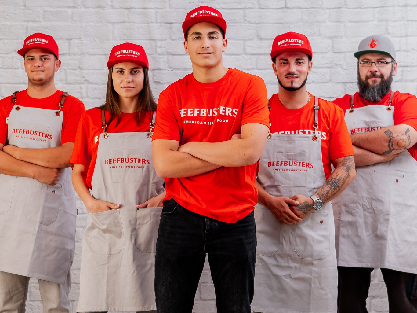 Auf dem Foto ist das gesamte Team von BeefBusters Hamburg zu sehen